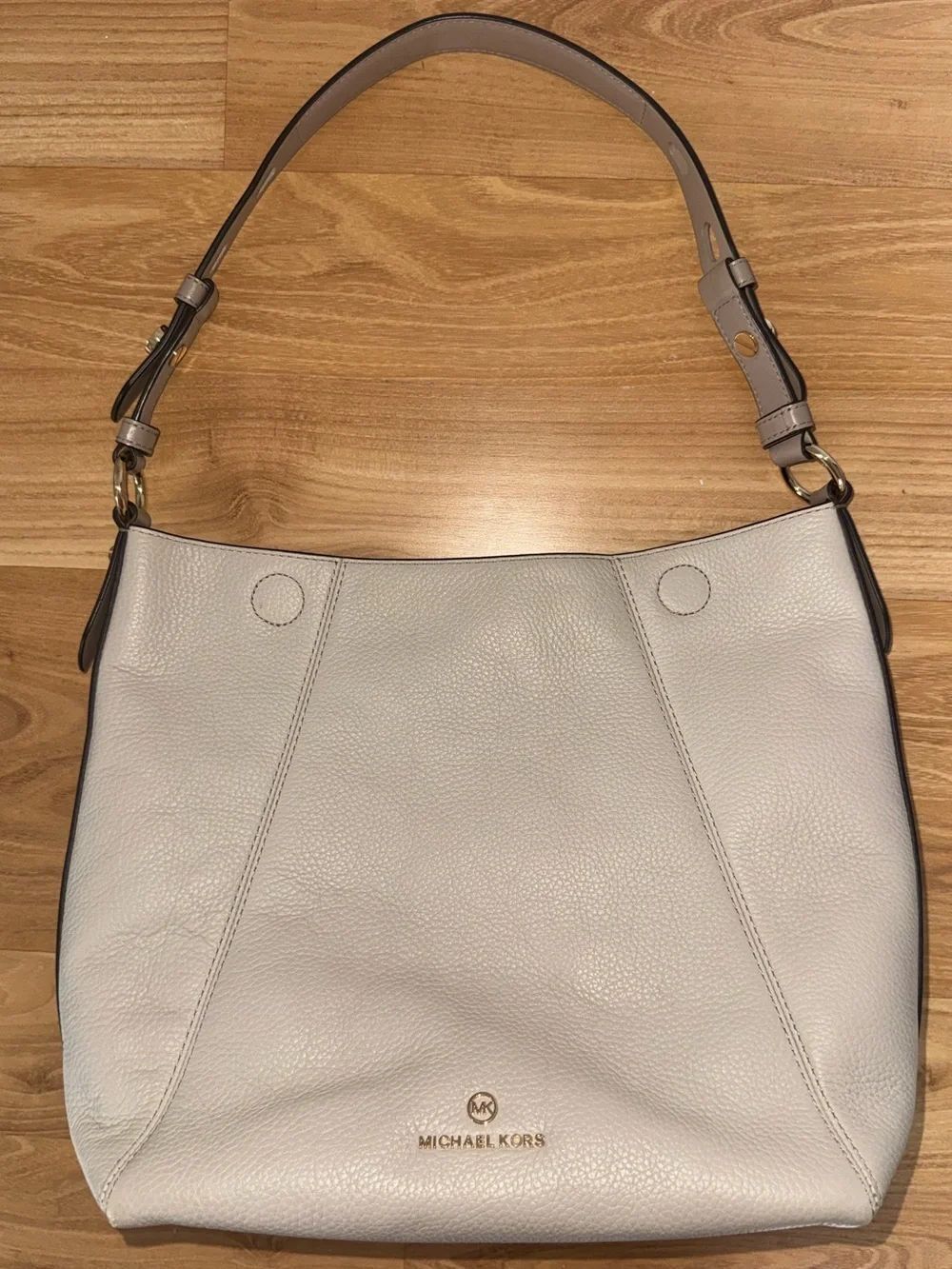 Michael Kors Pebbled Leather Shoulder Bag in Light Gray/beige